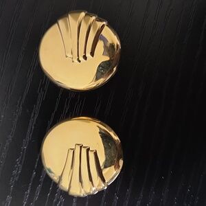 Vintage Vtg Signed Monet Gold Tone Round Clip On Earrings Ribbed Art Deco
